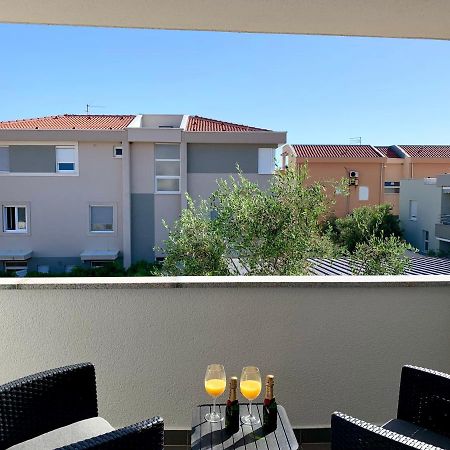 Fantasy Classic Maisonette II Novalja Exterior foto